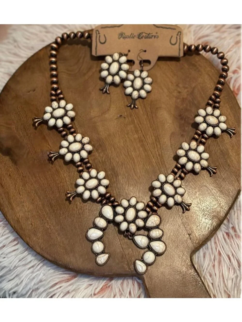 Rustic Cowgirl Vintage Western Jewelry Set - Necklace & Earring for Women